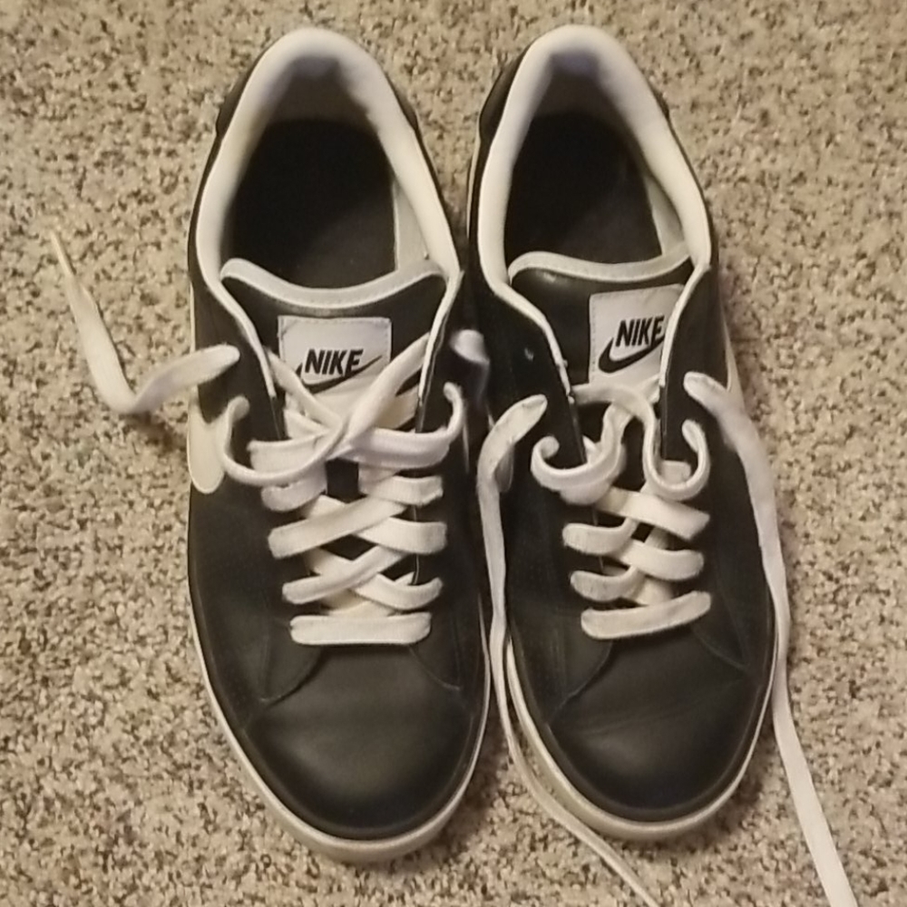 2/$50 EUC Nike classics